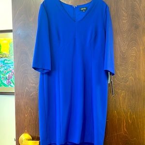 NWT royal blue size 16 midi dress by Tahari.